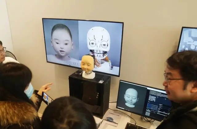ȫׂ(g)ͨrΡͨͨ߀M(jn)Сʾ̡