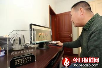 濕地王子——天津?yàn)I海北大港濕地里的守望者903_副本.jpg